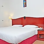 Ramee Garden Hotel Apartments